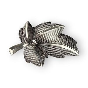 Beau Sterling Leaf Brooch Vintage Ripple Textured Shiny Modernist 925 Silver